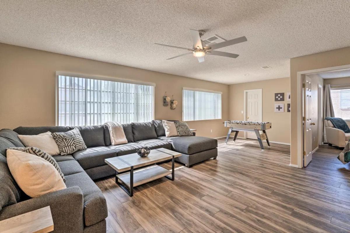 Villa A Beautiful House With Hot Tub, Grill & Games! Las Vegas Exterior foto