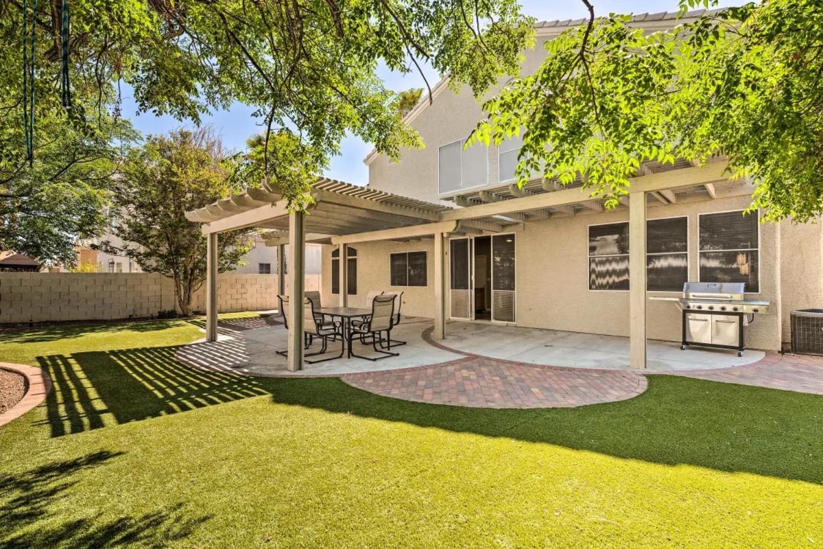 Villa A Beautiful House With Hot Tub, Grill & Games! Las Vegas Exterior foto