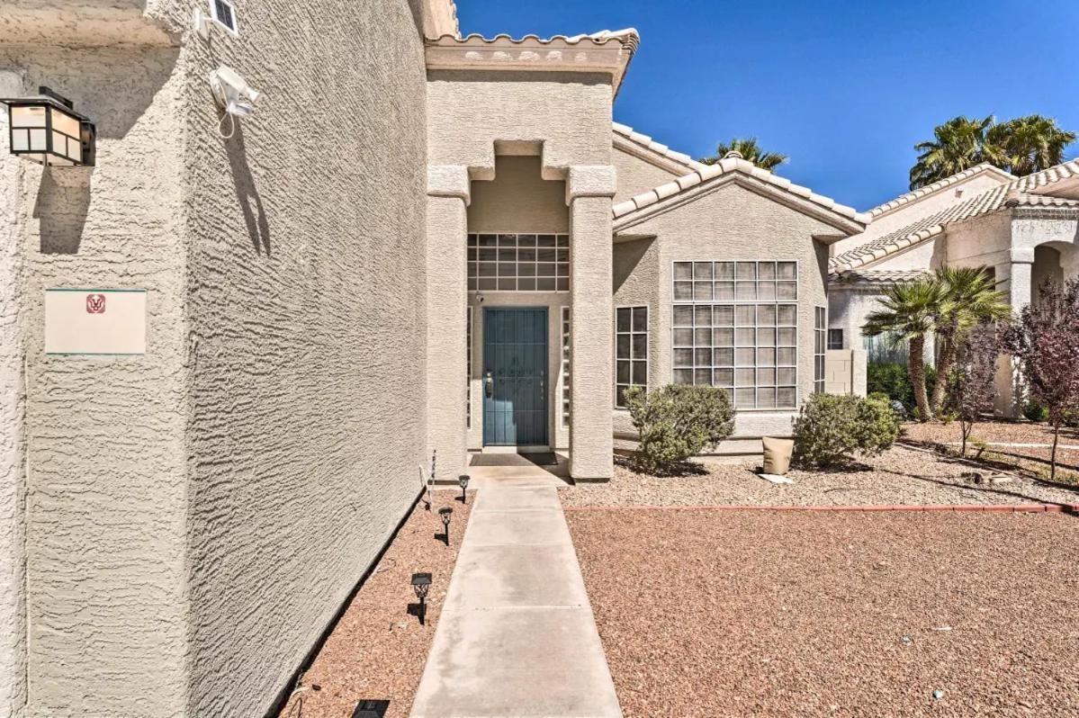 Villa A Beautiful House With Hot Tub, Grill & Games! Las Vegas Exterior foto