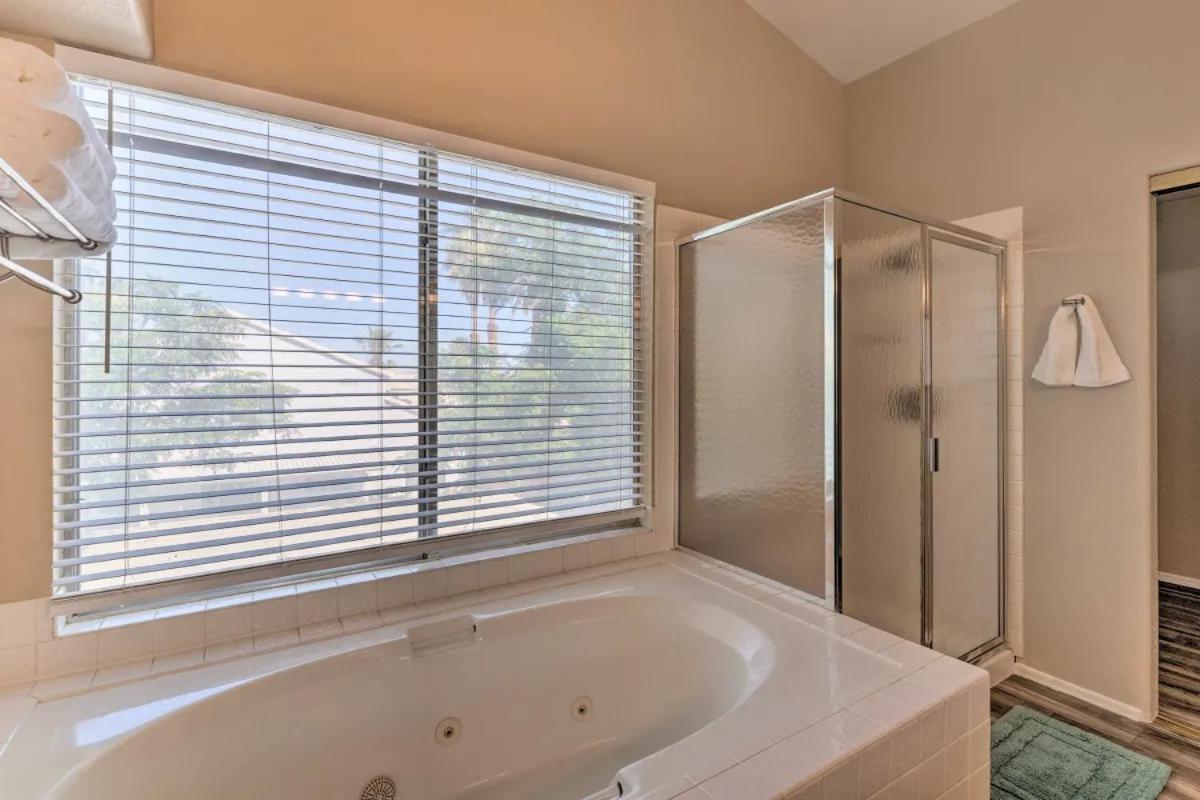 Villa A Beautiful House With Hot Tub, Grill & Games! Las Vegas Exterior foto