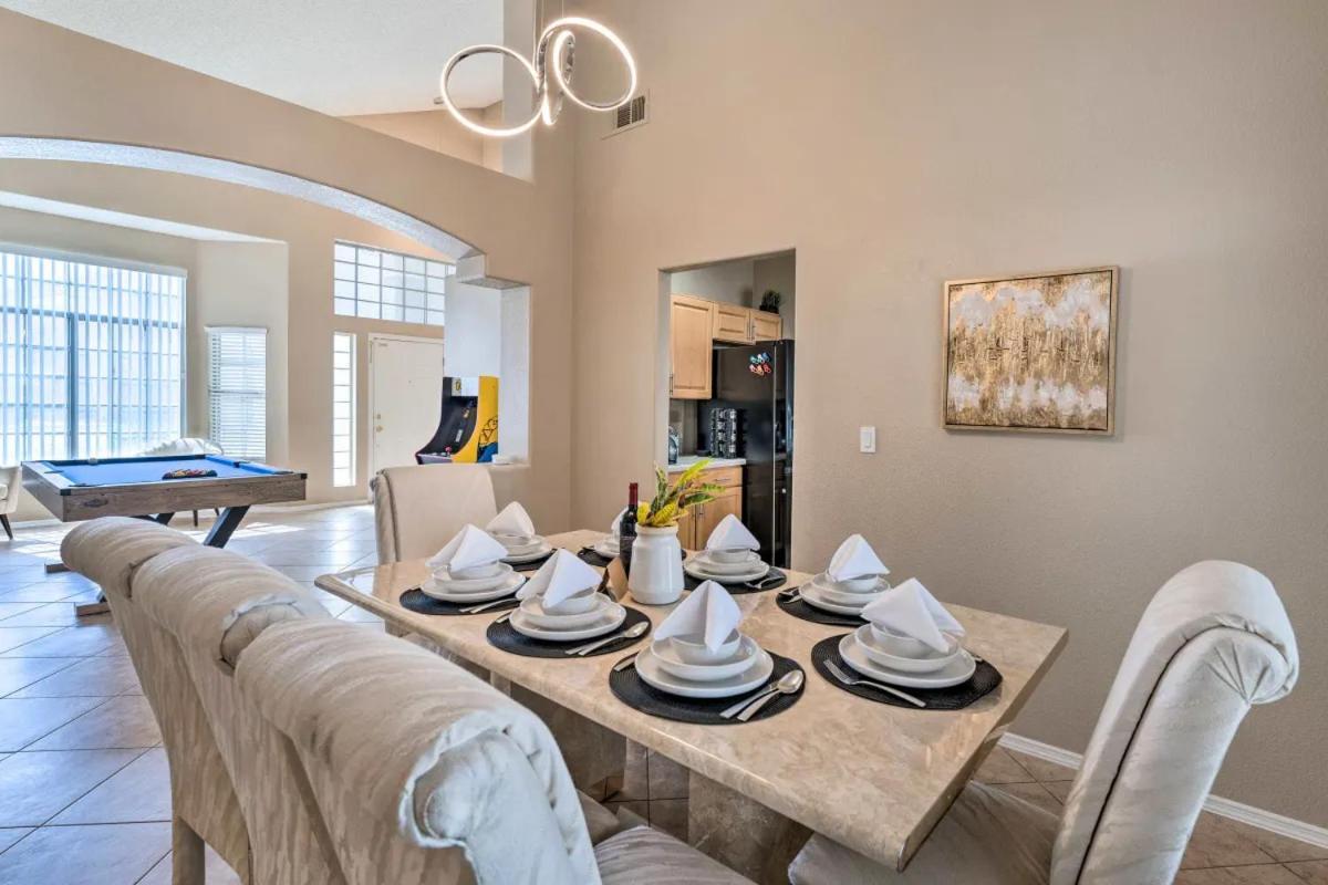 Villa A Beautiful House With Hot Tub, Grill & Games! Las Vegas Exterior foto