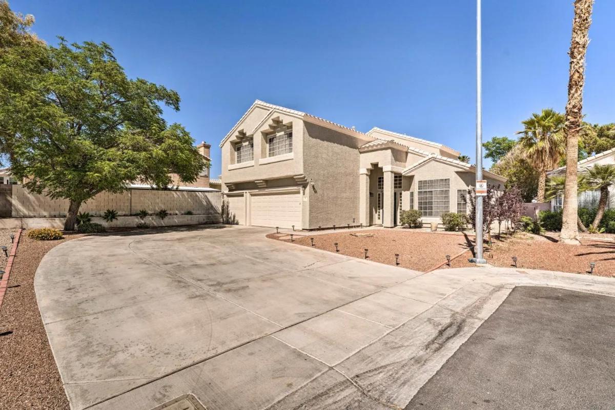 Villa A Beautiful House With Hot Tub, Grill & Games! Las Vegas Exterior foto