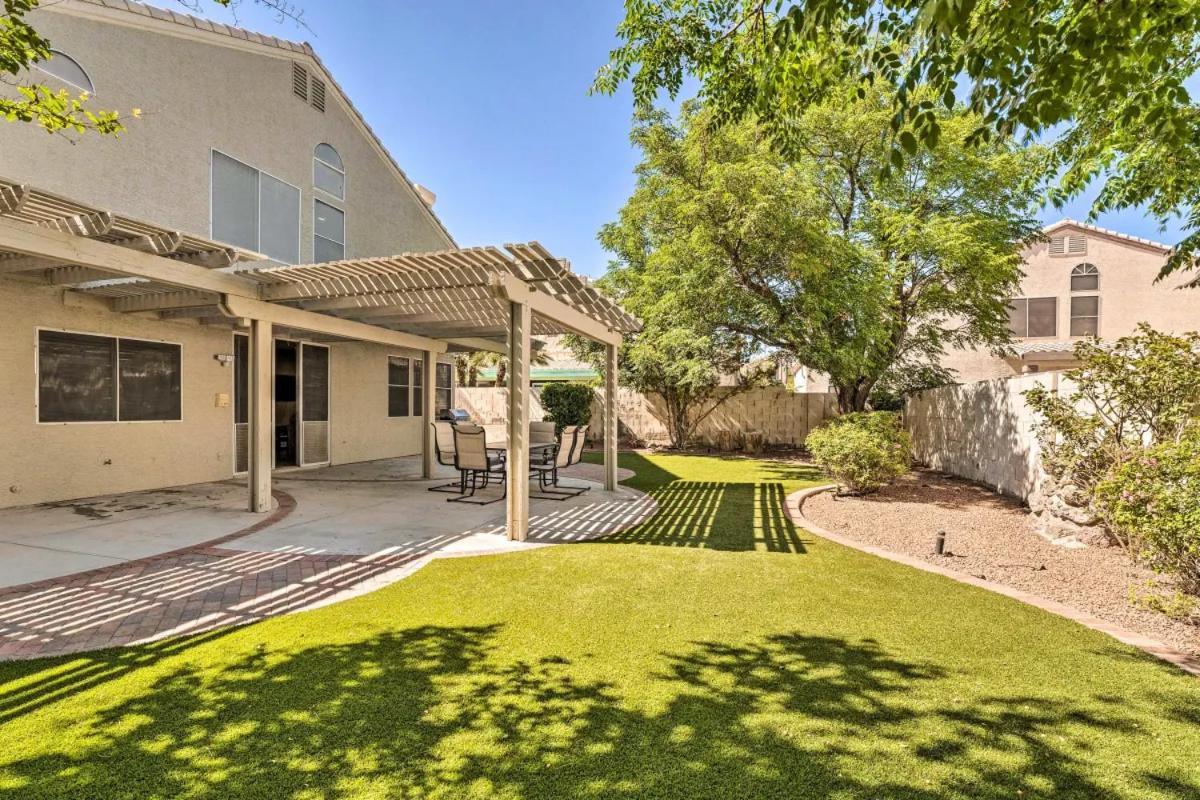 Villa A Beautiful House With Hot Tub, Grill & Games! Las Vegas Exterior foto