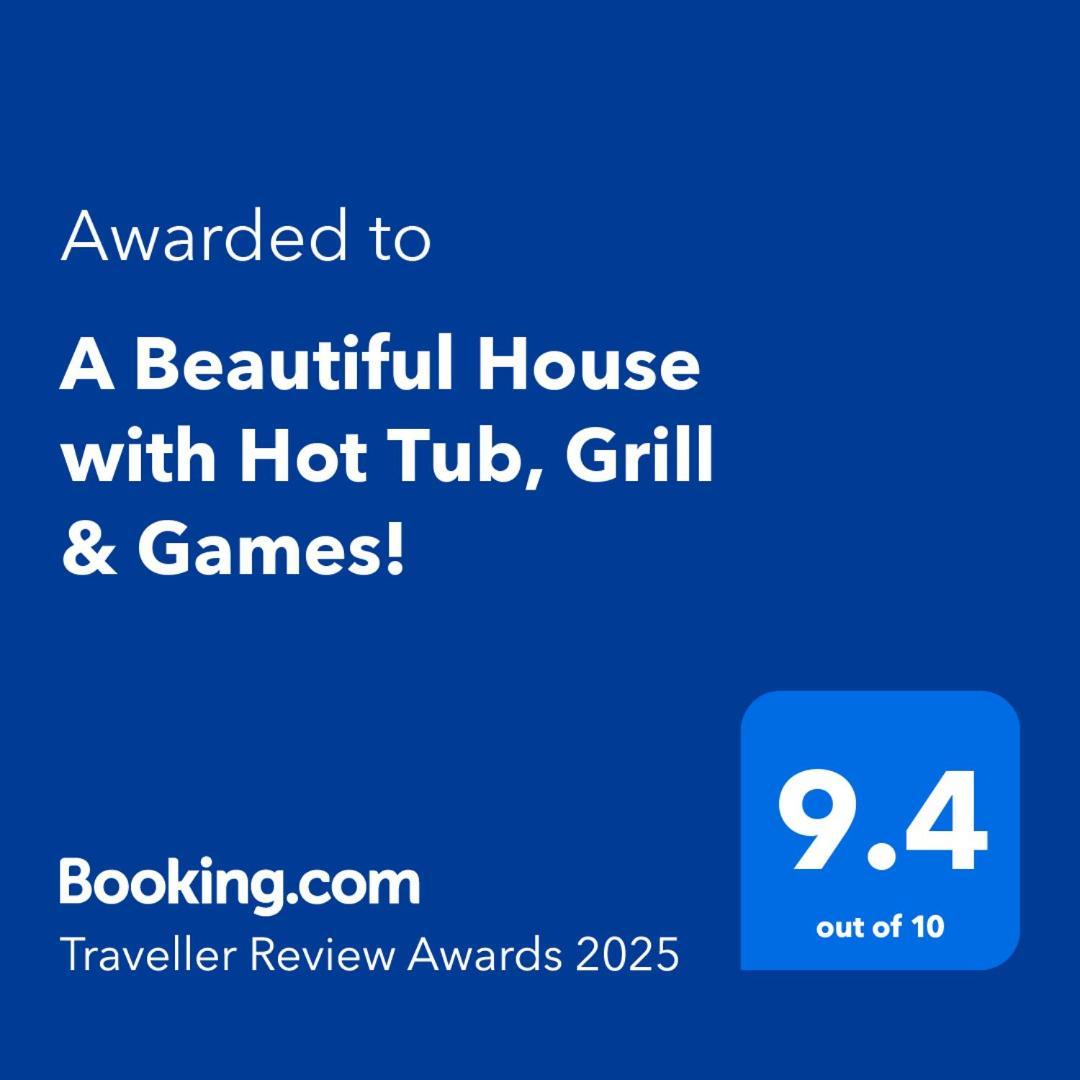 Villa A Beautiful House With Hot Tub, Grill & Games! Las Vegas Exterior foto